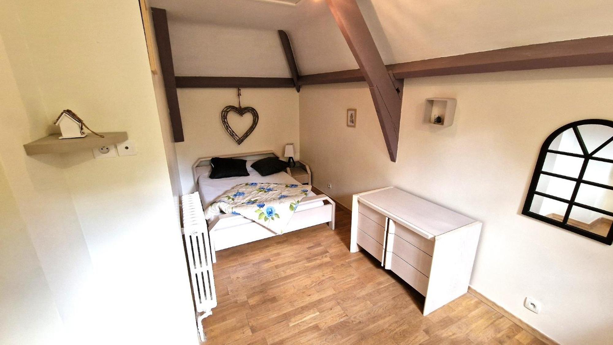 Appart 10Personnes Jardin Parkings Voitures Velos,10Min Centre Blois,40Min Zoo Beauval